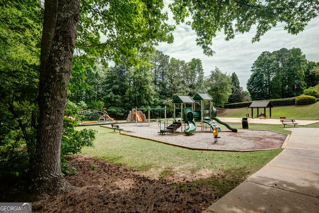 37 Forest Point, Newnan, GA 30265
