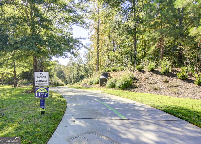 37 Forest Point, Newnan, GA 30265