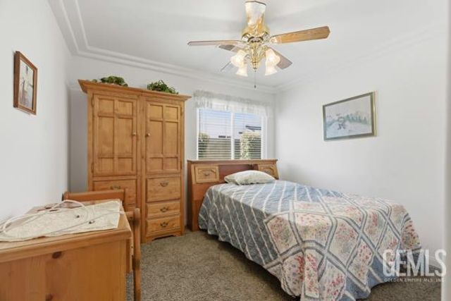 5710 Stageline Drive, Bakersfield, CA 93312