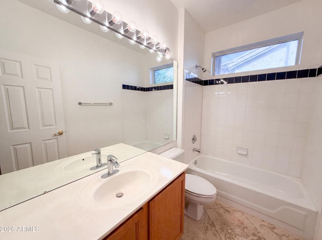 6288 W ROSE GARDEN Lane, Glendale, AZ 85308