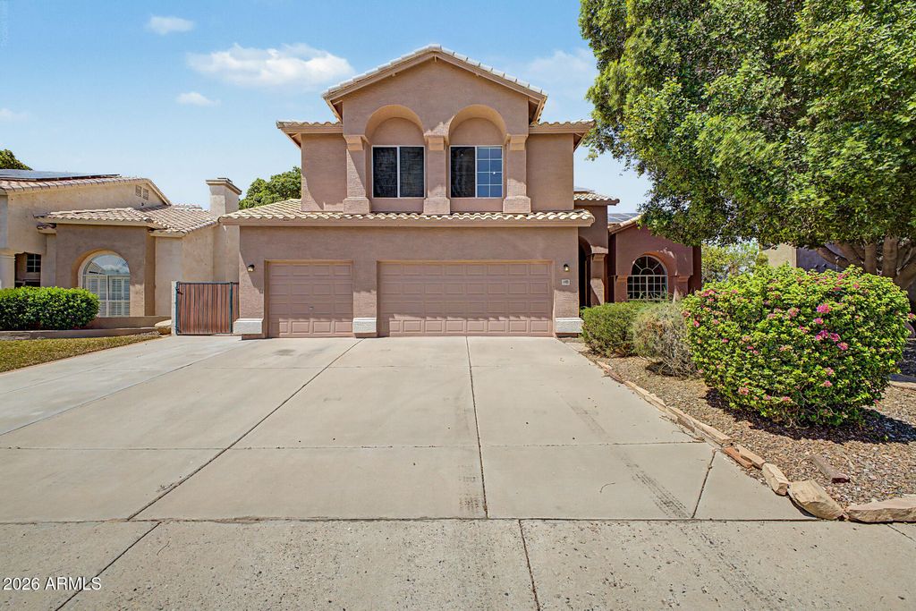 6288 W ROSE GARDEN Lane, Glendale, AZ 85308 — photo 3