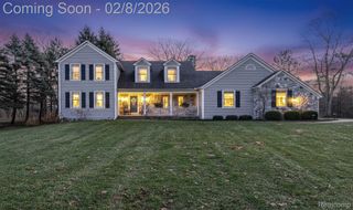 2780 Airport Road, Waterford Charter Township, MI 48329