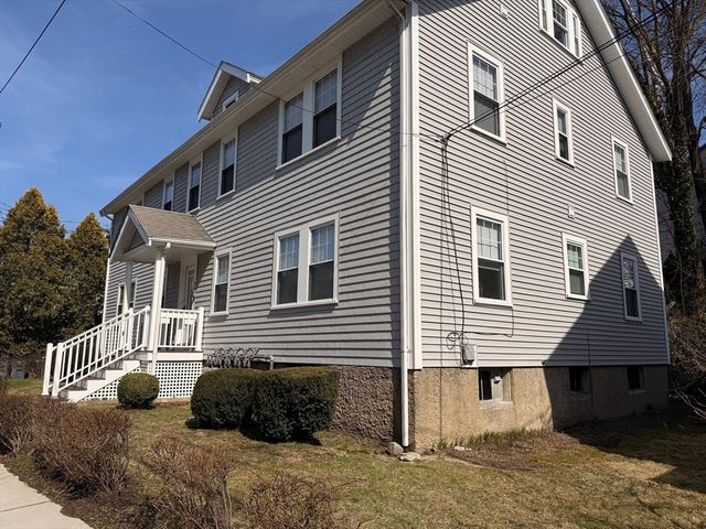 24 Brook Rd 3, Quincy, MA 02169