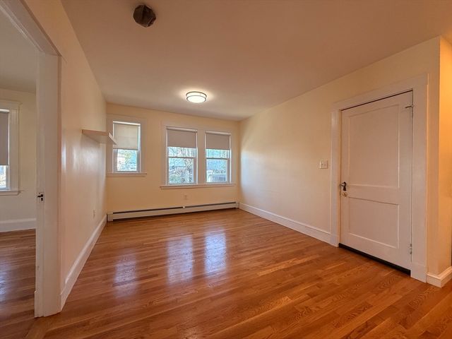 24 Brook Rd 3, Quincy, MA 02169