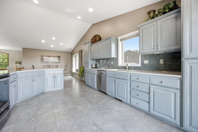 1114 Southcreek Avenue, Glyndon, MN 56547