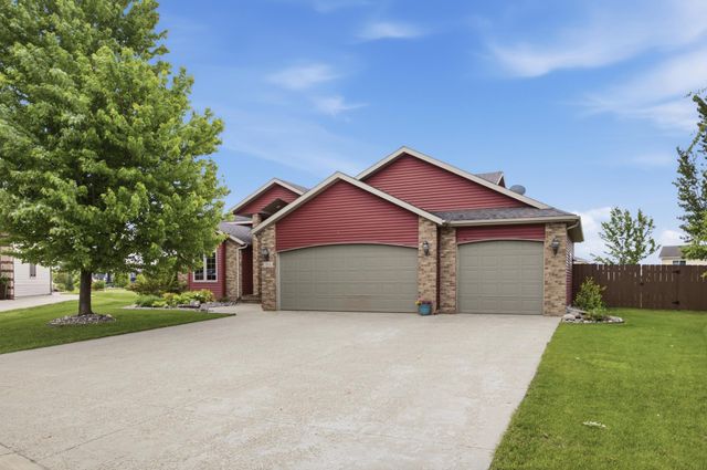 1114 Southcreek Avenue, Glyndon, MN 56547