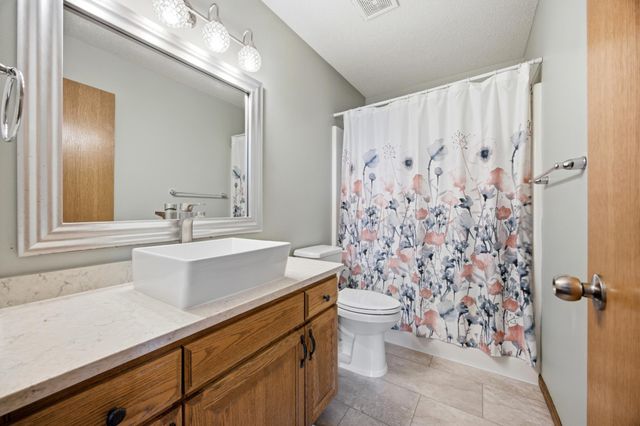 1114 Southcreek Avenue, Glyndon, MN 56547