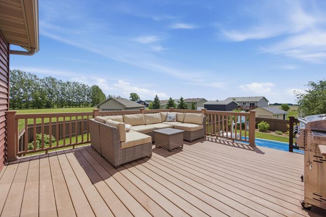 1114 Southcreek Avenue, Glyndon, MN 56547
