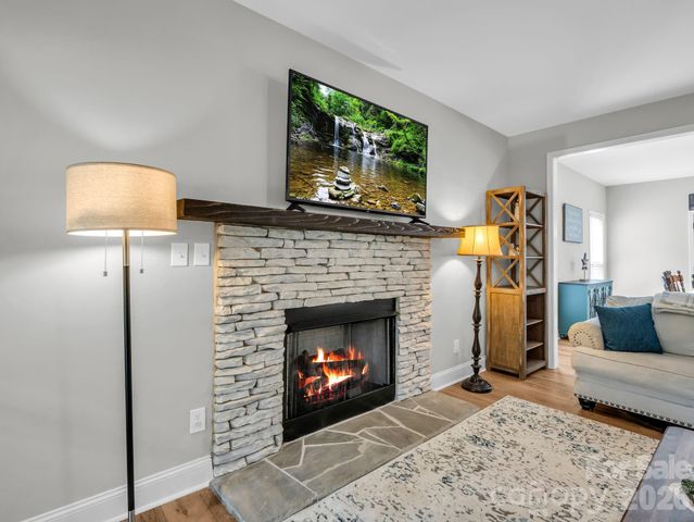 905 Rolling Road, Lincolnton, NC 28092