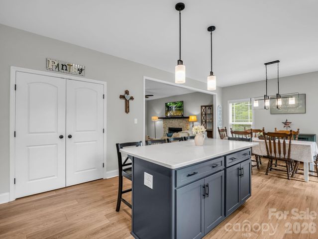 905 Rolling Road, Lincolnton, NC 28092