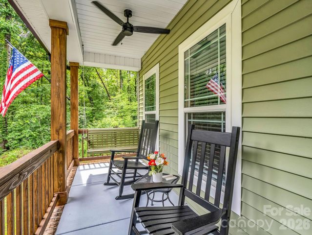 905 Rolling Road, Lincolnton, NC 28092
