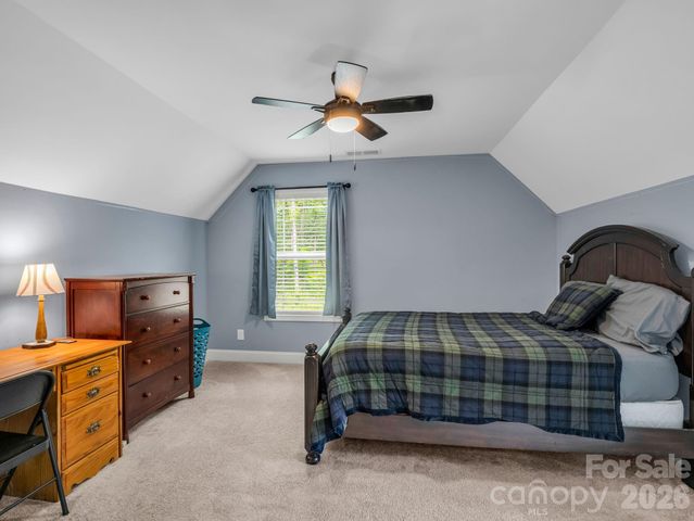 905 Rolling Road, Lincolnton, NC 28092