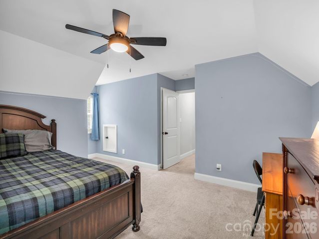 905 Rolling Road, Lincolnton, NC 28092