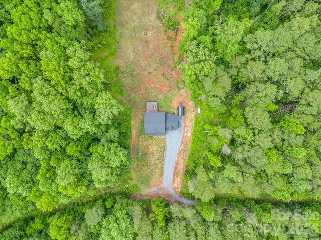 905 Rolling Road, Lincolnton, NC 28092