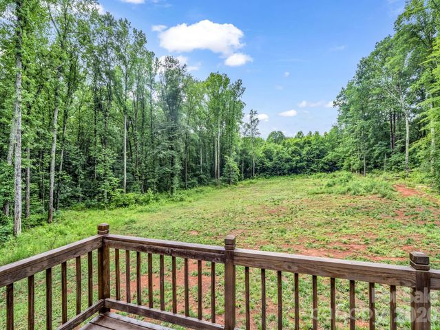 905 Rolling Road, Lincolnton, NC 28092