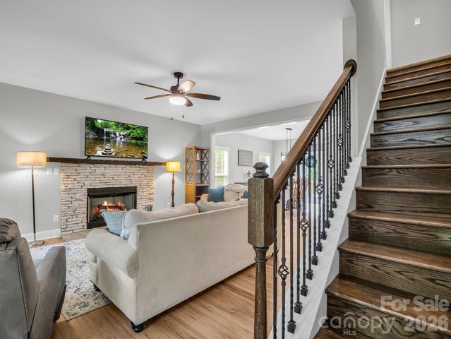 905 Rolling Road, Lincolnton, NC 28092
