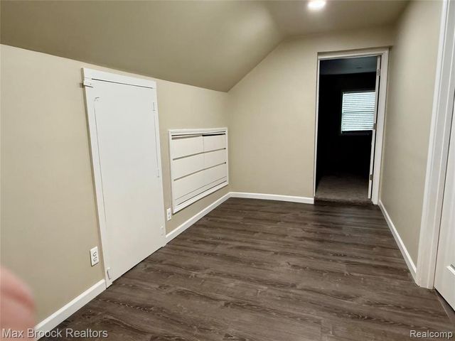 1146 S Long Lake Boulevard, Lake Orion, MI 48362