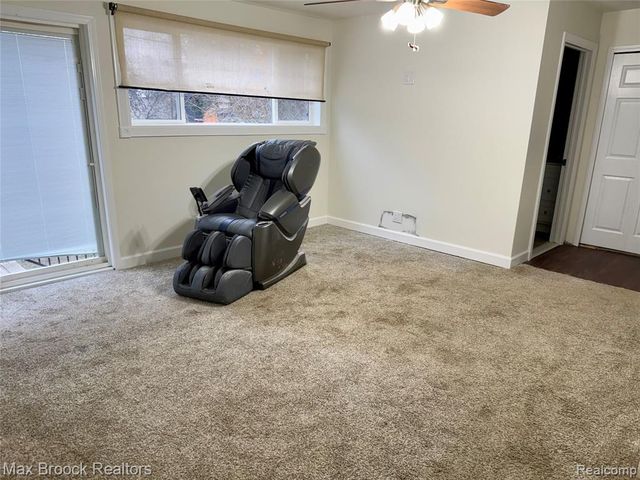 1146 S Long Lake Boulevard, Lake Orion, MI 48362