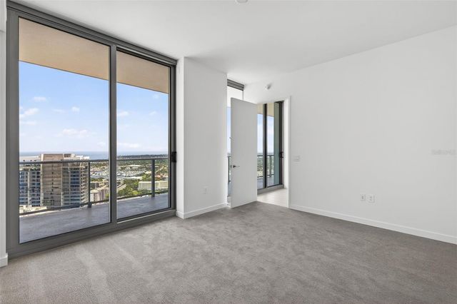 400 CENTRAL AVENUE 3706, St Petersburg, FL 33701