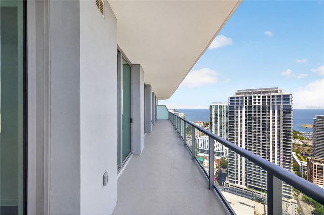 400 CENTRAL AVENUE 3706, St Petersburg, FL 33701