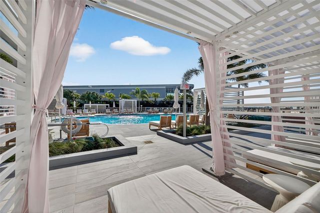 400 CENTRAL AVENUE 3706, St Petersburg, FL 33701