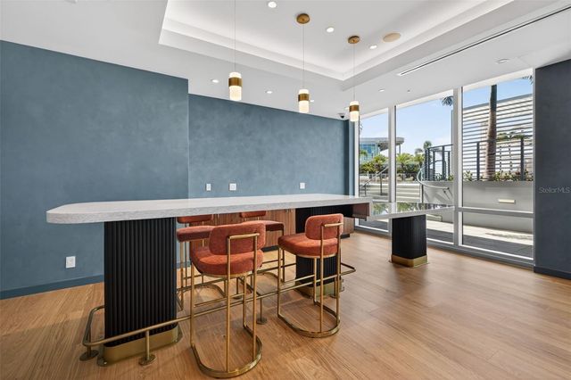 400 CENTRAL AVENUE 3706, St Petersburg, FL 33701