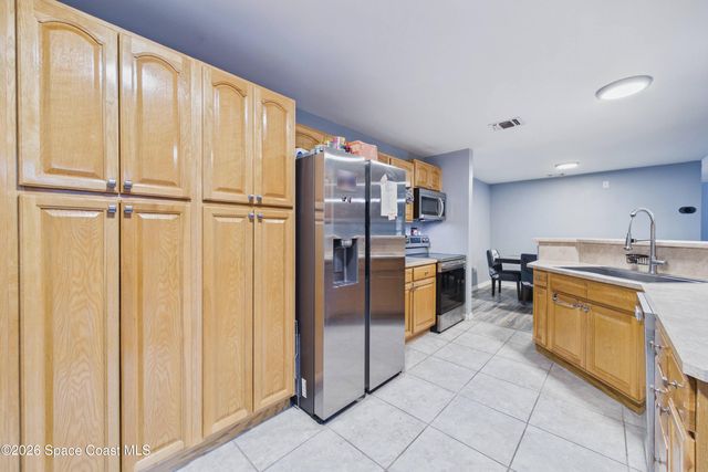 551 Koutnik Road SE, Palm Bay, FL 32909