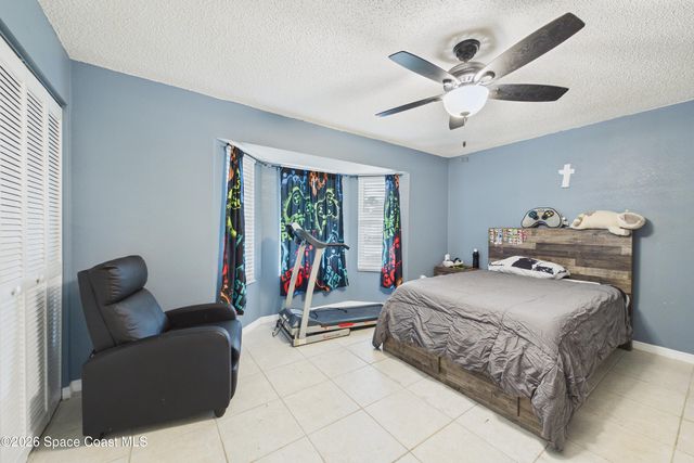 551 Koutnik Road SE, Palm Bay, FL 32909