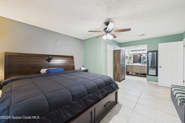 551 Koutnik Road SE, Palm Bay, FL 32909
