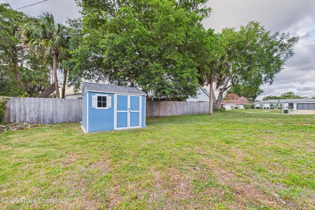 551 Koutnik Road SE, Palm Bay, FL 32909