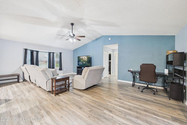 551 Koutnik Road SE, Palm Bay, FL 32909