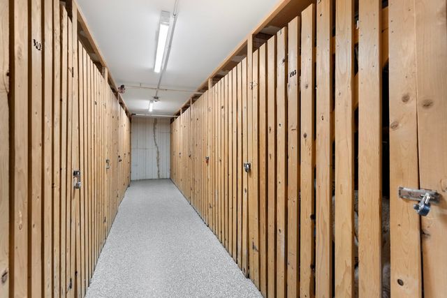 4225 Saratoga Avenue 204B, Downers Grove, IL 60515