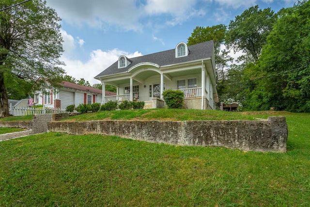 2909 E Crescent Circle, Chattanooga, TN 37407