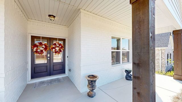 105 Charleston Mills Dr, Midland City, AL 36350