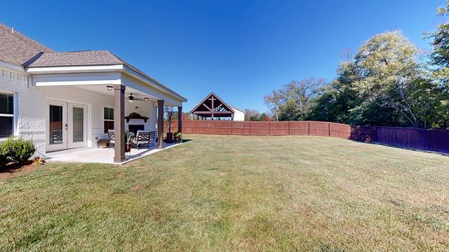 105 Charleston Mills Dr, Midland City, AL 36350