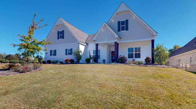 105 Charleston Mills Dr, Midland City, AL 36350