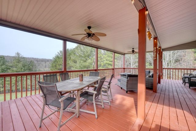 64 Starlight Lane, Blairsville, GA 30512