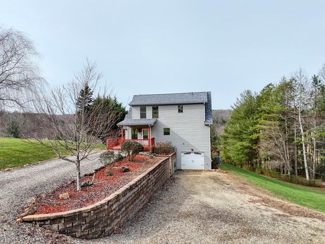 64 Starlight Lane, Blairsville, GA 30512