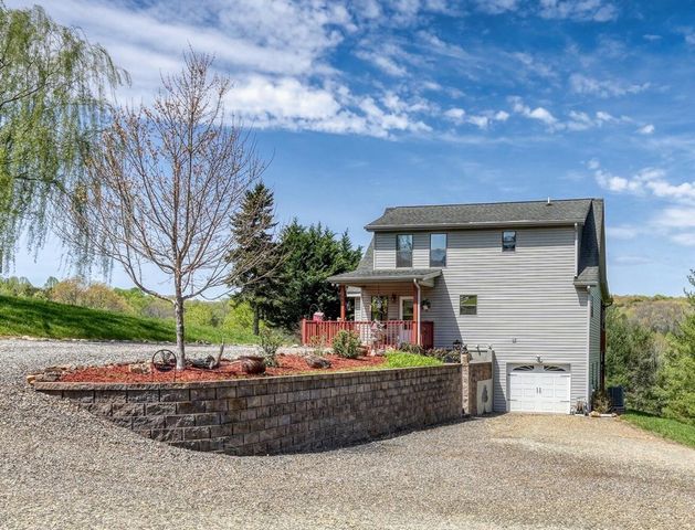 64 Starlight Lane, Blairsville, GA 30512