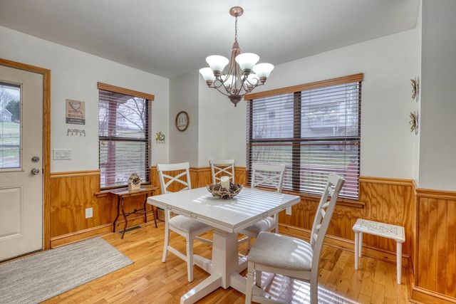 64 Starlight Lane, Blairsville, GA 30512