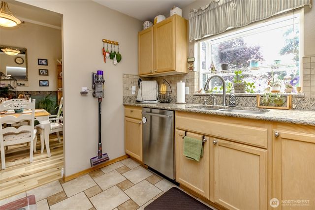 20024 73rd Ave CT E, Spanaway, WA 98387