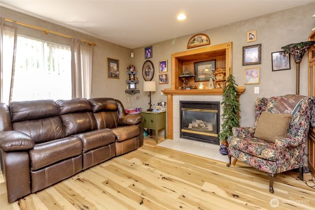 20024 73rd Ave CT E, Spanaway, WA 98387