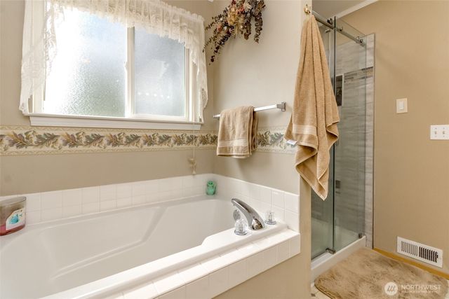 20024 73rd Ave CT E, Spanaway, WA 98387