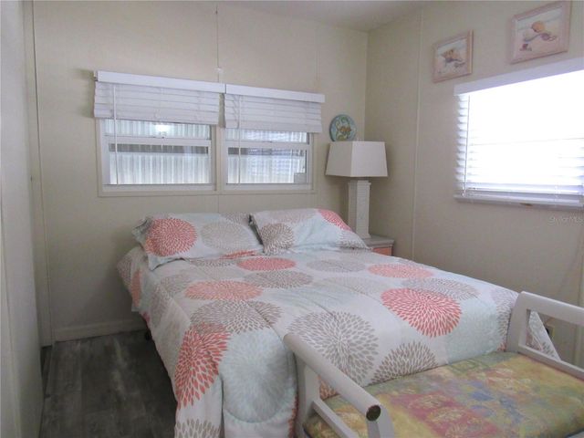 5709 HOLIDAY PARK BOULEVARD, North Port, FL 34287