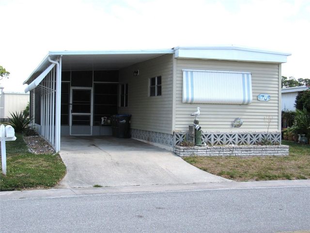 5709 HOLIDAY PARK BOULEVARD, North Port, FL 34287