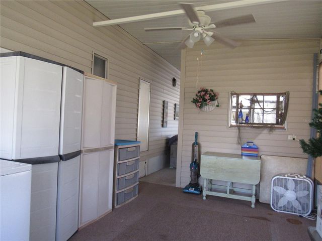 5709 HOLIDAY PARK BOULEVARD, North Port, FL 34287