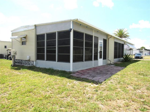5709 HOLIDAY PARK BOULEVARD, North Port, FL 34287