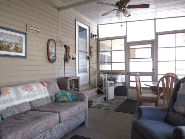5709 HOLIDAY PARK BOULEVARD, North Port, FL 34287