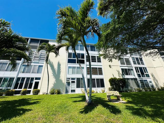 310 Grantham A 310, Deerfield Beach, FL 33442