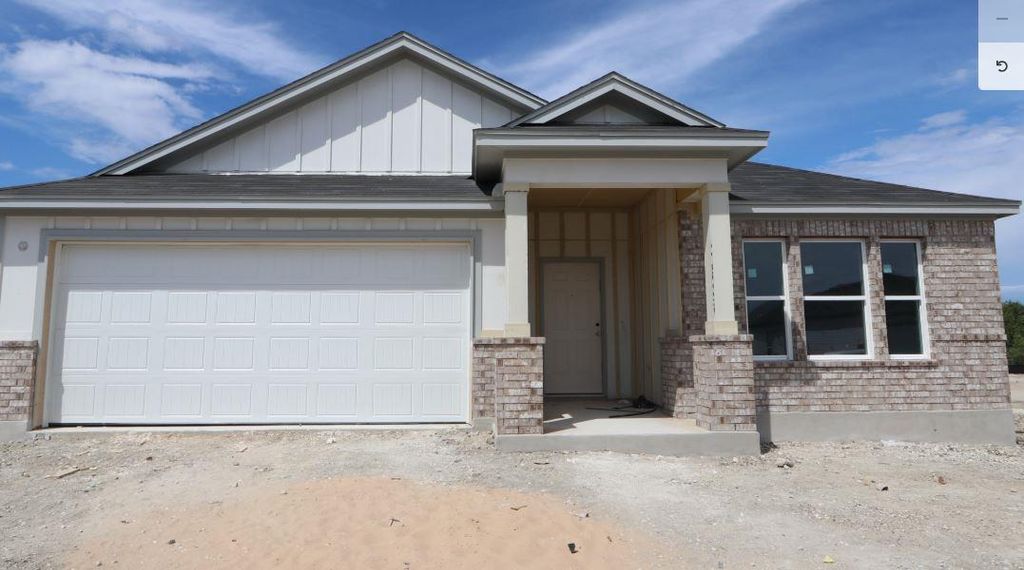 9104 Furman DR, Austin, TX 78747